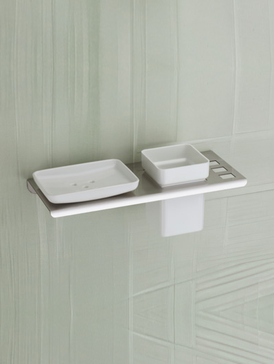 Soap Dish With Tumbler Holder